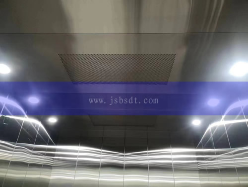 潔凈電梯轎廂內部